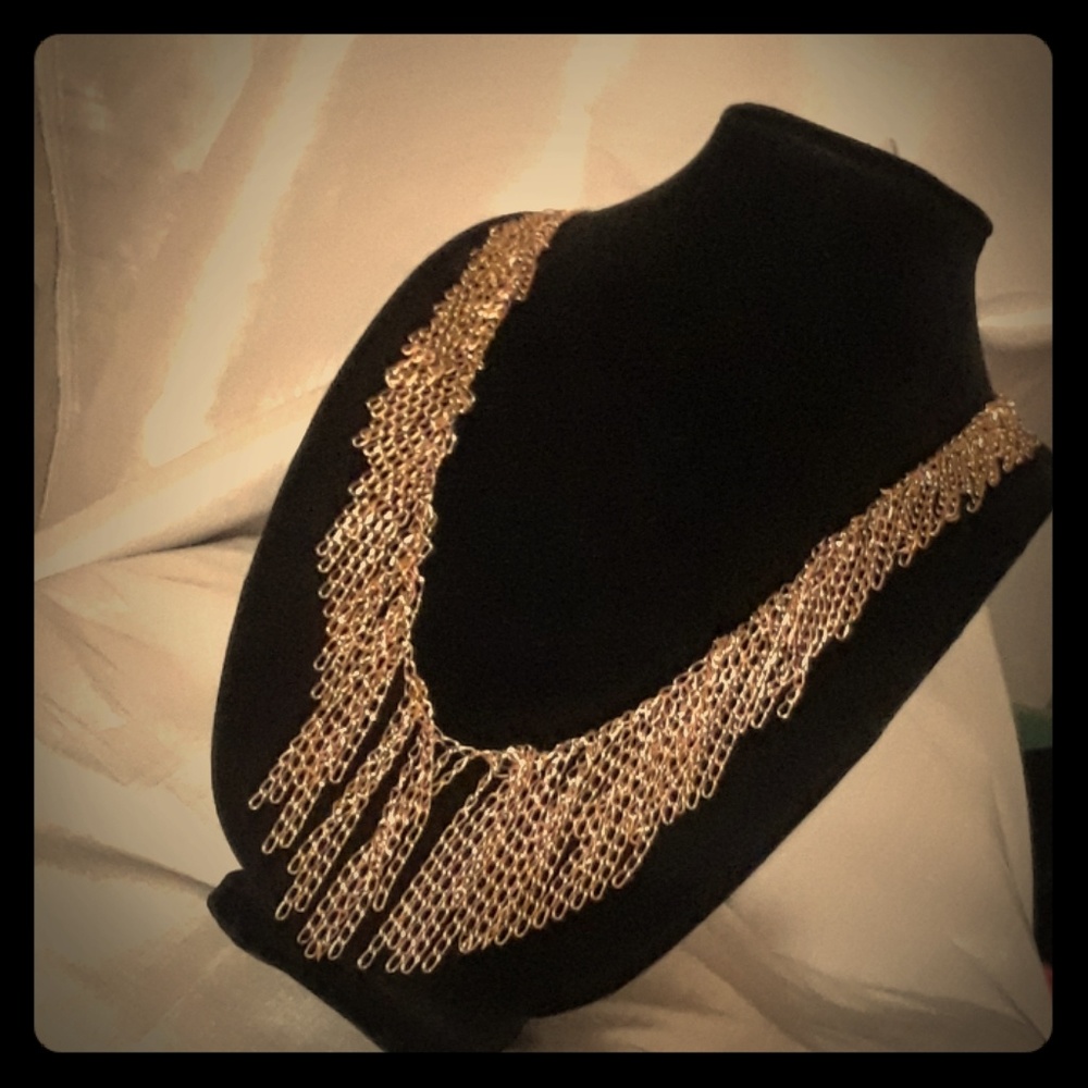 ✨Gold finish link necklace✨