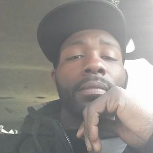 Meet your Posher, Kenyon