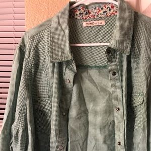 Old navy button top