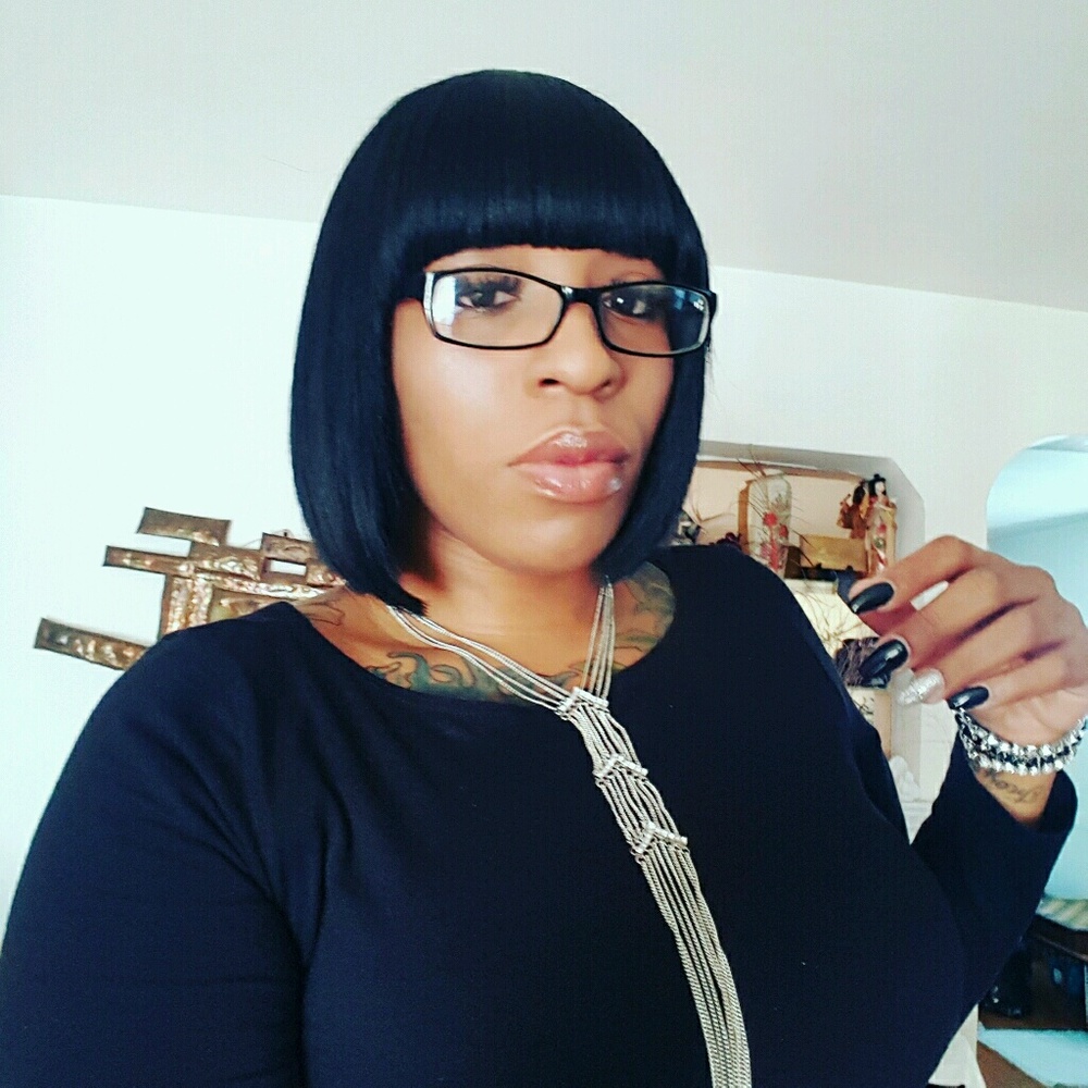 Meet your Posher, Veronica