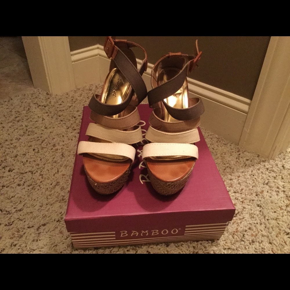 Bamboo strappy wedges