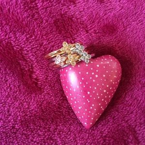 NWOT S&D Moraley Flower Stackable rings - retired
