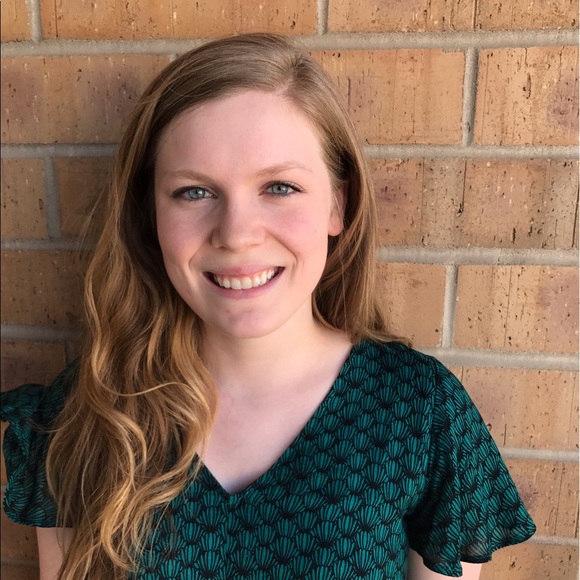 Meet your Posher, Erin - Picture 1 of 1