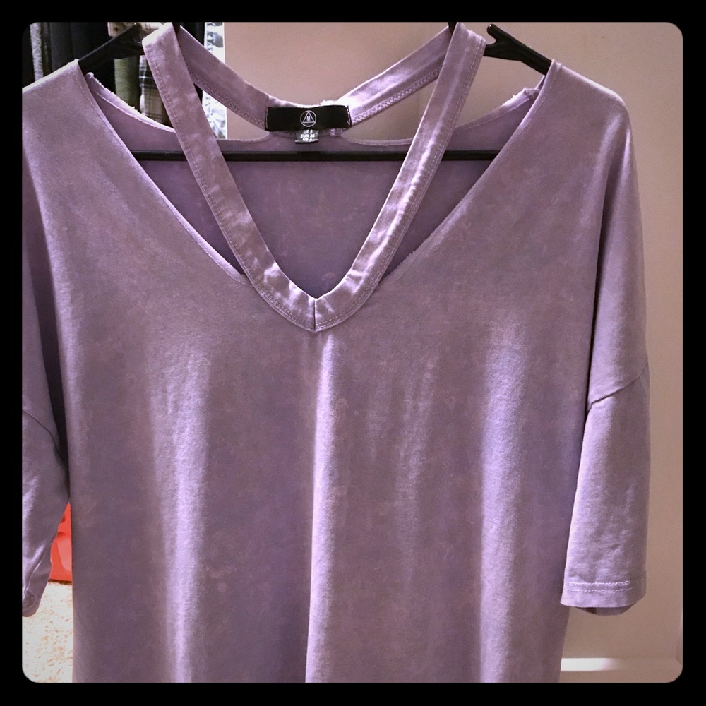 MISSGUIDED PURPLE CUTOUT TEE