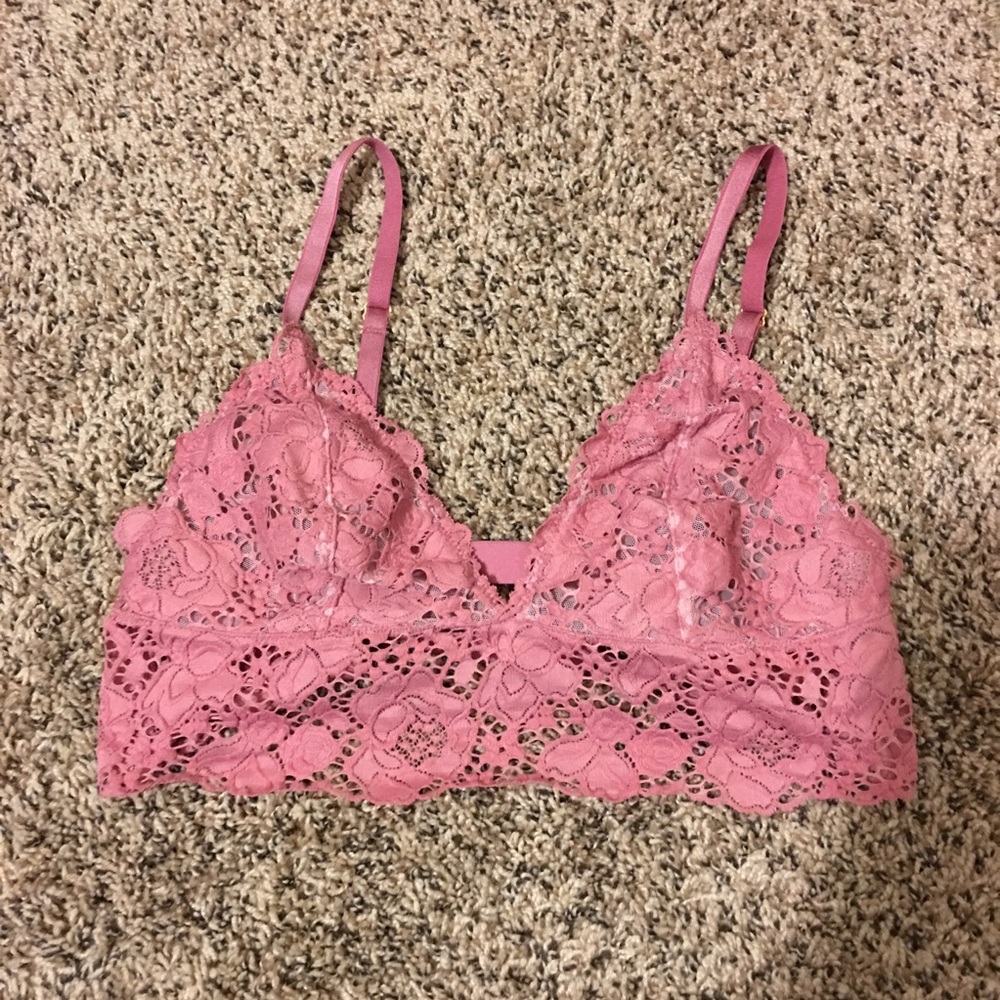 Very sexy Victoria’s secret bralette NWOT