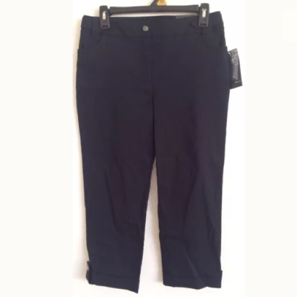 NWT BLACK STYLE & CO TUMMY CONTROL CAPRI PANTS - Picture 1 of 3