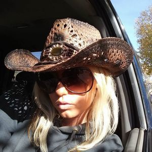 Meet your Posher, Mandy may