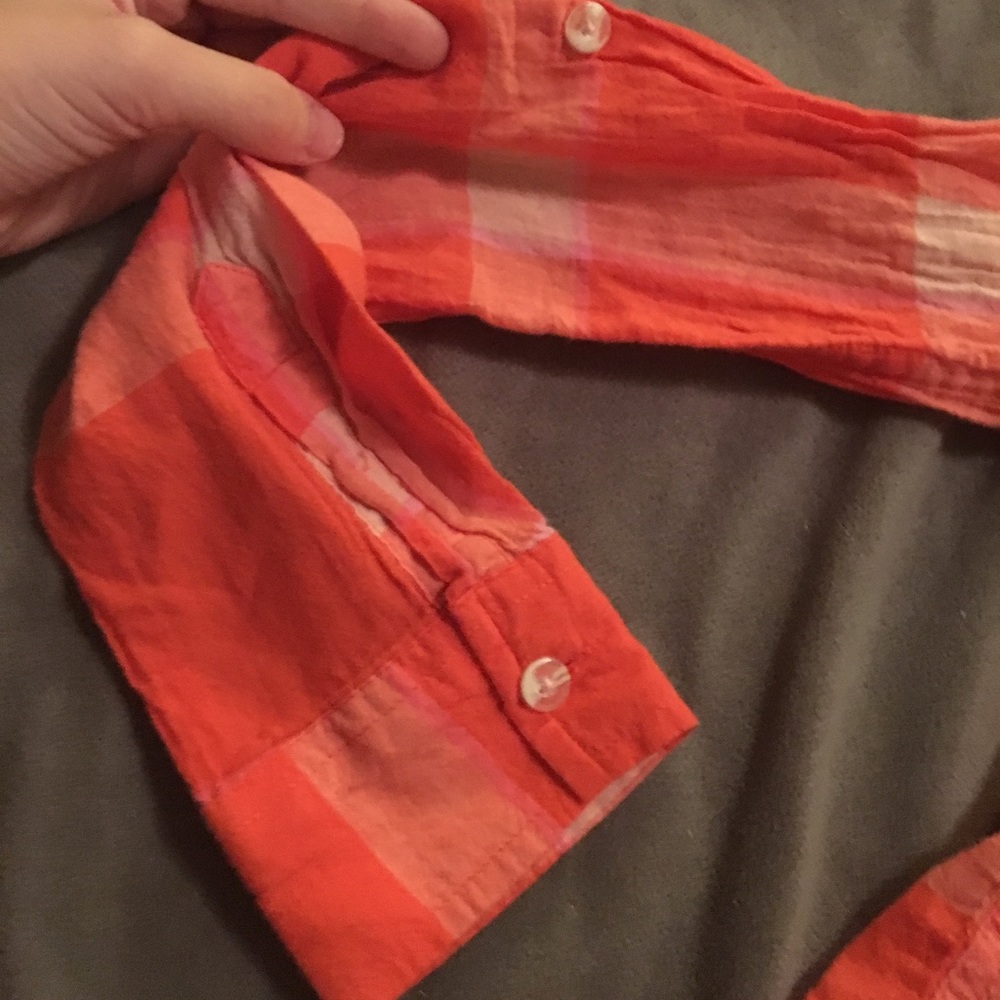 Mossimo XS button up - Picture 4 of 5