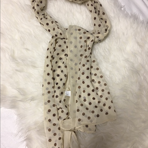 Scarves - Picture 4 of 4