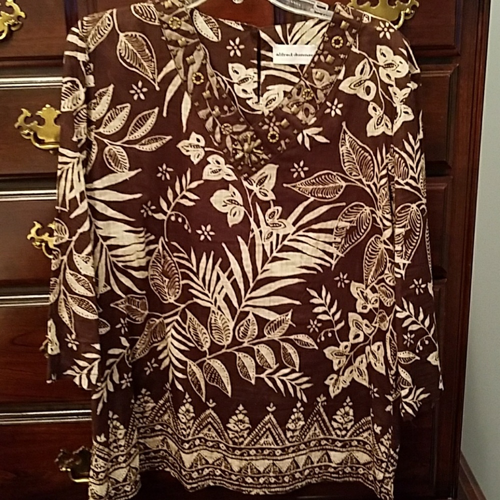 GUC Alfred Dunner Top Size 16