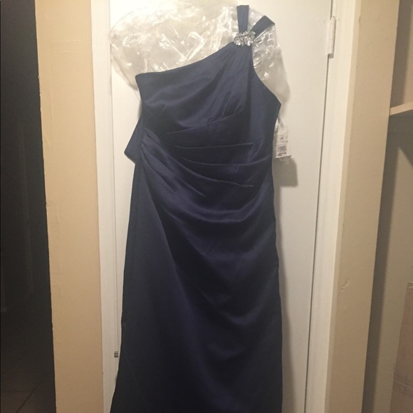 🚨reasonable offers accepted 🚨 - Picture 3 of 5