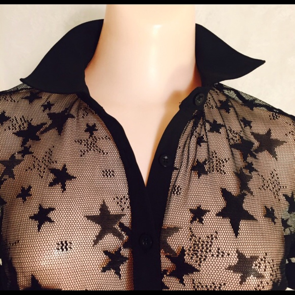 Unique black sheer top - Picture 2 of 4