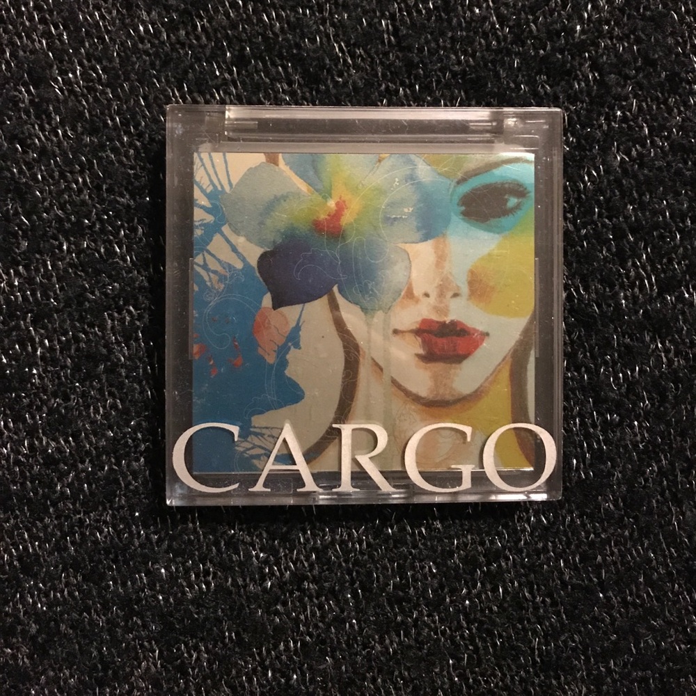 Cargo color palette in Tahiti