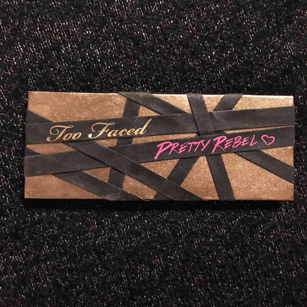 LIMITED EDITION!! Pretty Rebel by Too Faced