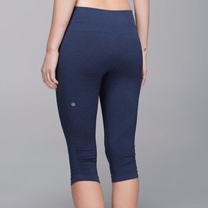 Lululemon In the Flow Crop