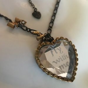 Betsey Johnson fly with me heart necklace vtg N30
