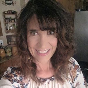 Meet your Posher, Tracey