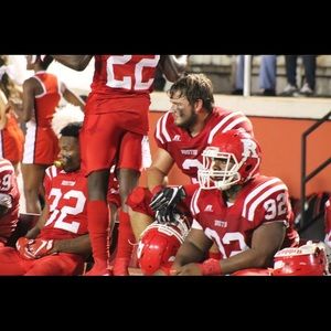 Meet your Posher, Cole