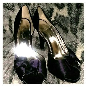Woman's Satin high heels