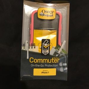 Pink otterbox commuter