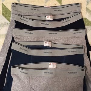 5 NEW Fruit of the Loom Boxer Briefs Size M