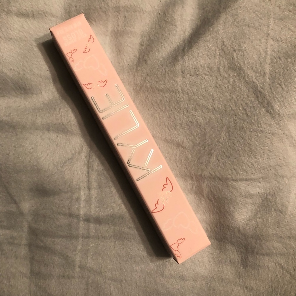 100% Authentic Cupcake Gloss