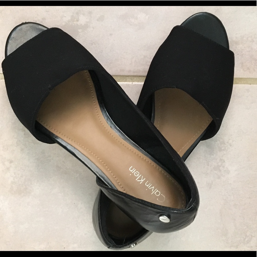 Calvin Klein Flats
