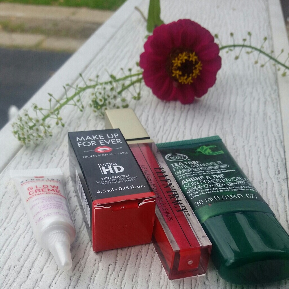 Makeup bundle