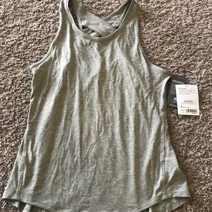 NWT Athleta grey yogini tank, size small