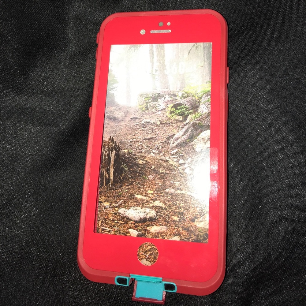 New red lifeproof case