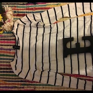 Casual shirt to pair with some cute jeans 👖