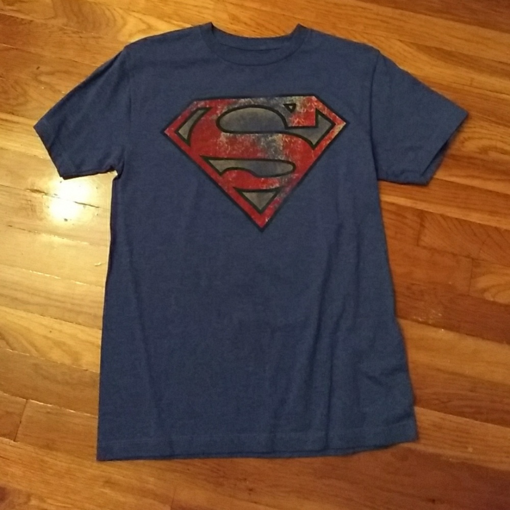 Superman tShirt size small