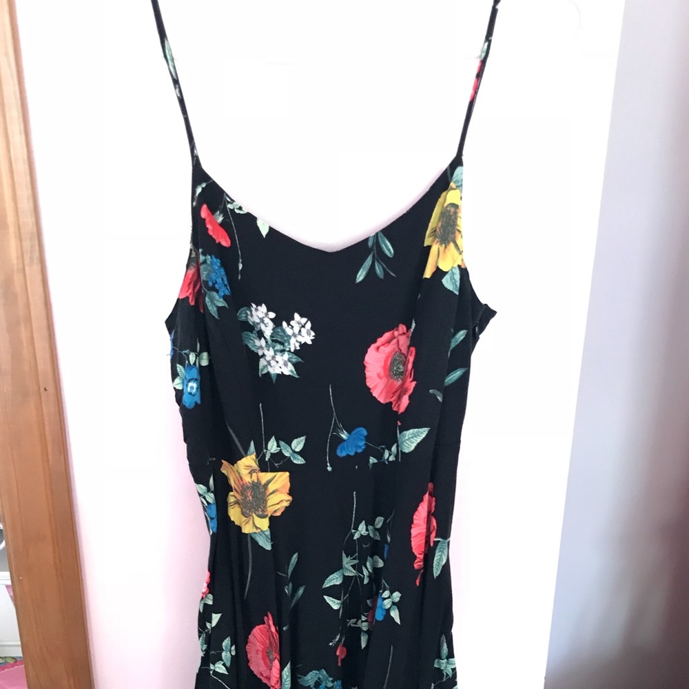 Old Navy size M dress
