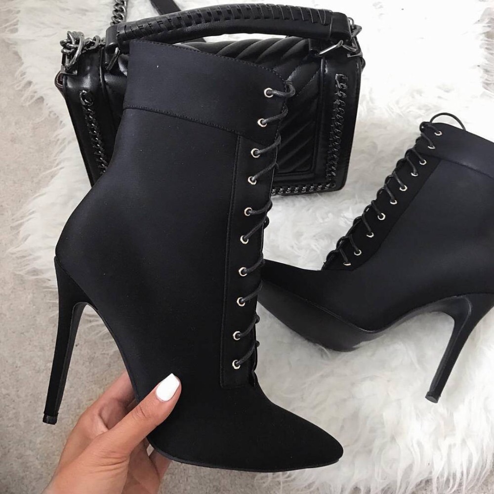 Meet your Posher, Yvie