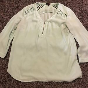 Mint green quarter length zipper blouse