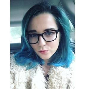 Meet your Posher, Madeline