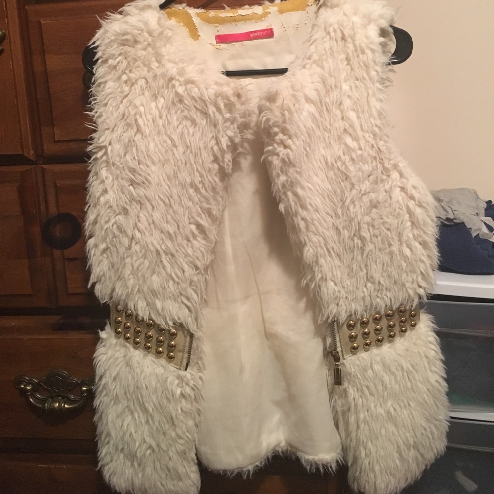 Pinkyotto Fur Vest