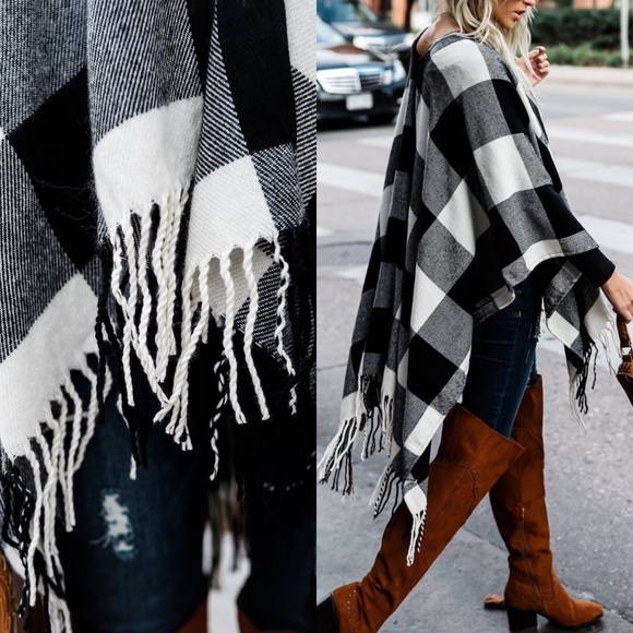 Buffalo Check plaid Tassel shawl Poncho - Picture 3 of 3