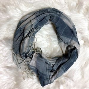 Gap blue plaid scarf