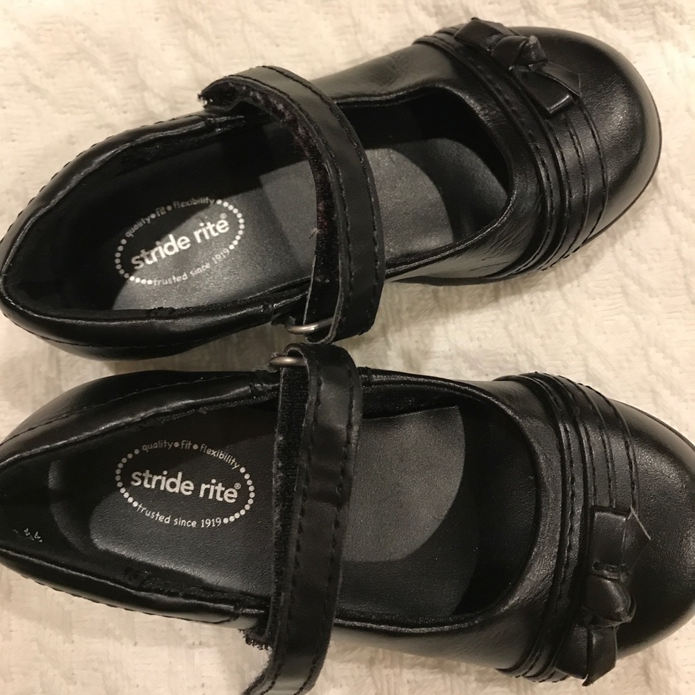 Toddler Girl's Stride Rite Shoes Size 7.5