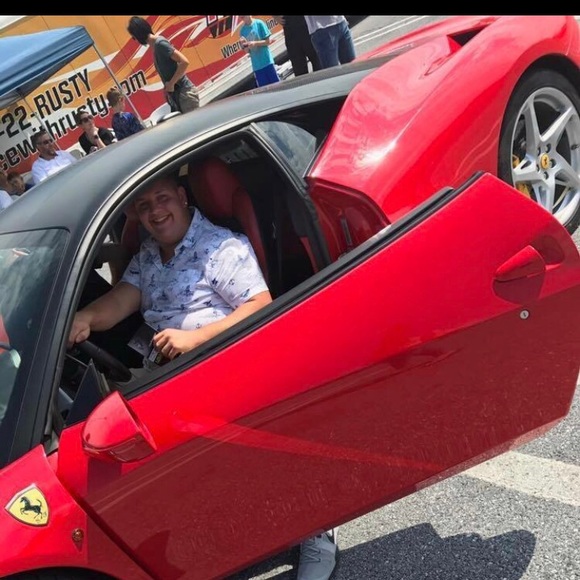 Meet your Posher, Alex - Picture 1 of 1