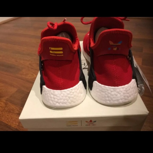 Human Race - Picture 3 of 4