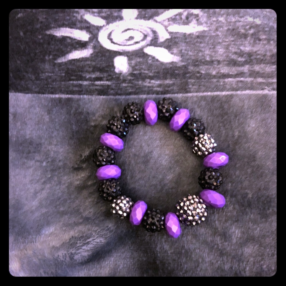 💜SOLD 💜New stretch “Arm Kandy” (grape burst)