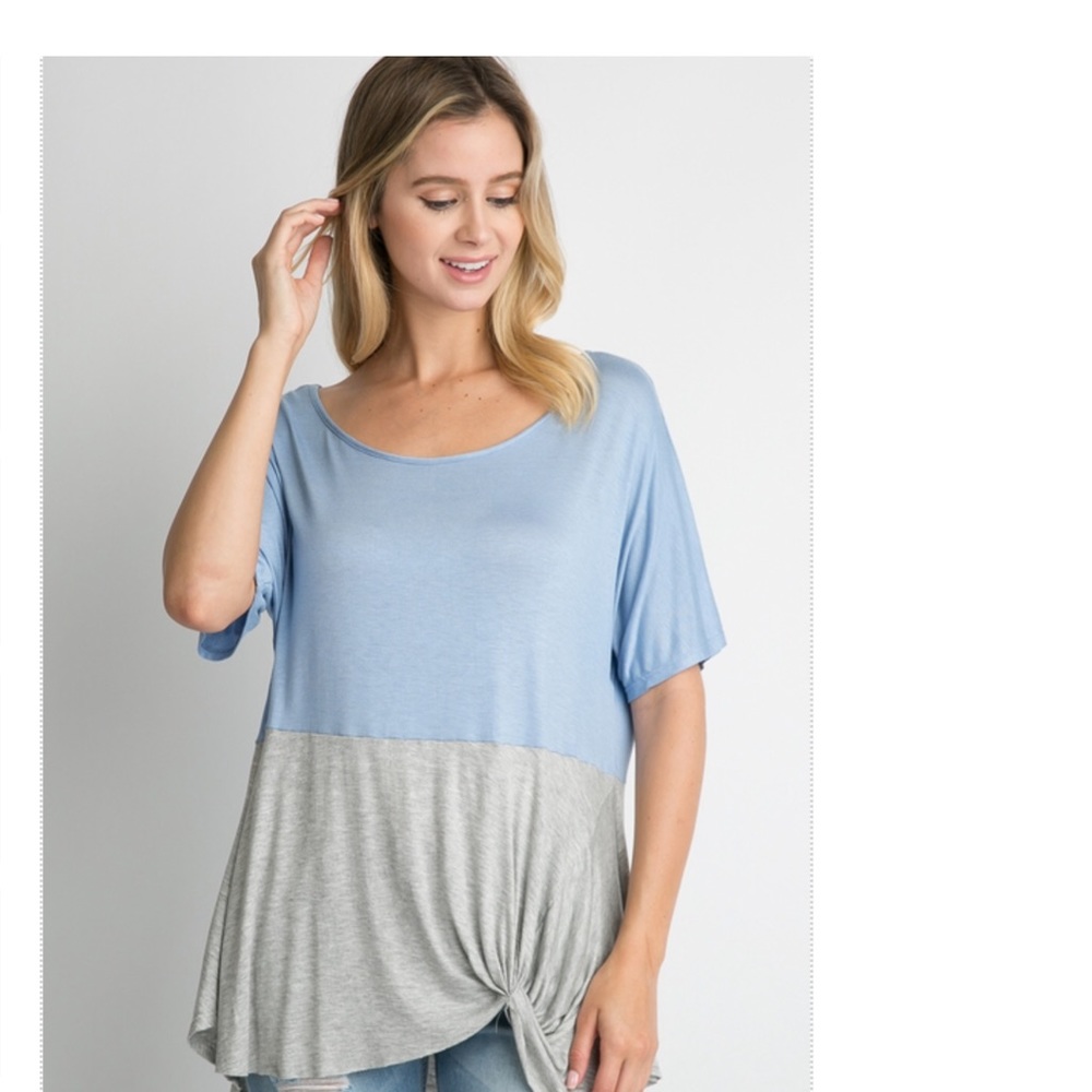 Colorblock tee in blue and grey