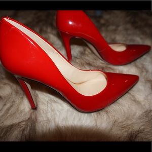 Jessica Simpson red heels size 7.5