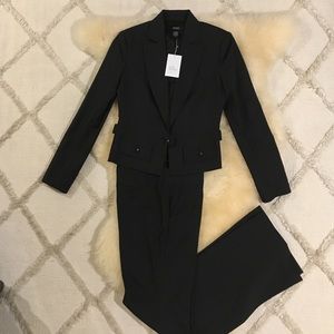 NWT Body by Victoria Women’s Pant Suit Size 0