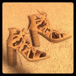 Tan shoe.  Never worn.