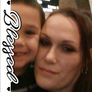 Meet your Posher, Joanie