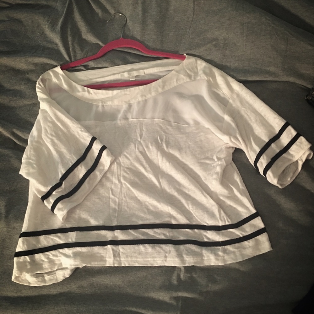 Boutique White Casual Top