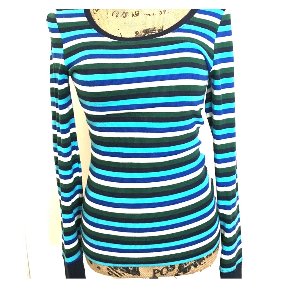 Stripped long sleeve cozy top 🌾💚☕️
